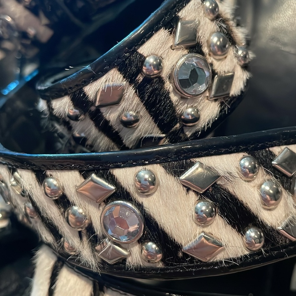 Givenchy Zebra Rhinestone Hair Print Stilletto Heels Size 37.5 Made in Italy - Picture 9 of 12